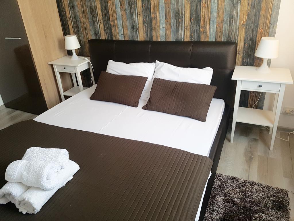 Apartament Fundeni Bucarest Extérieur photo